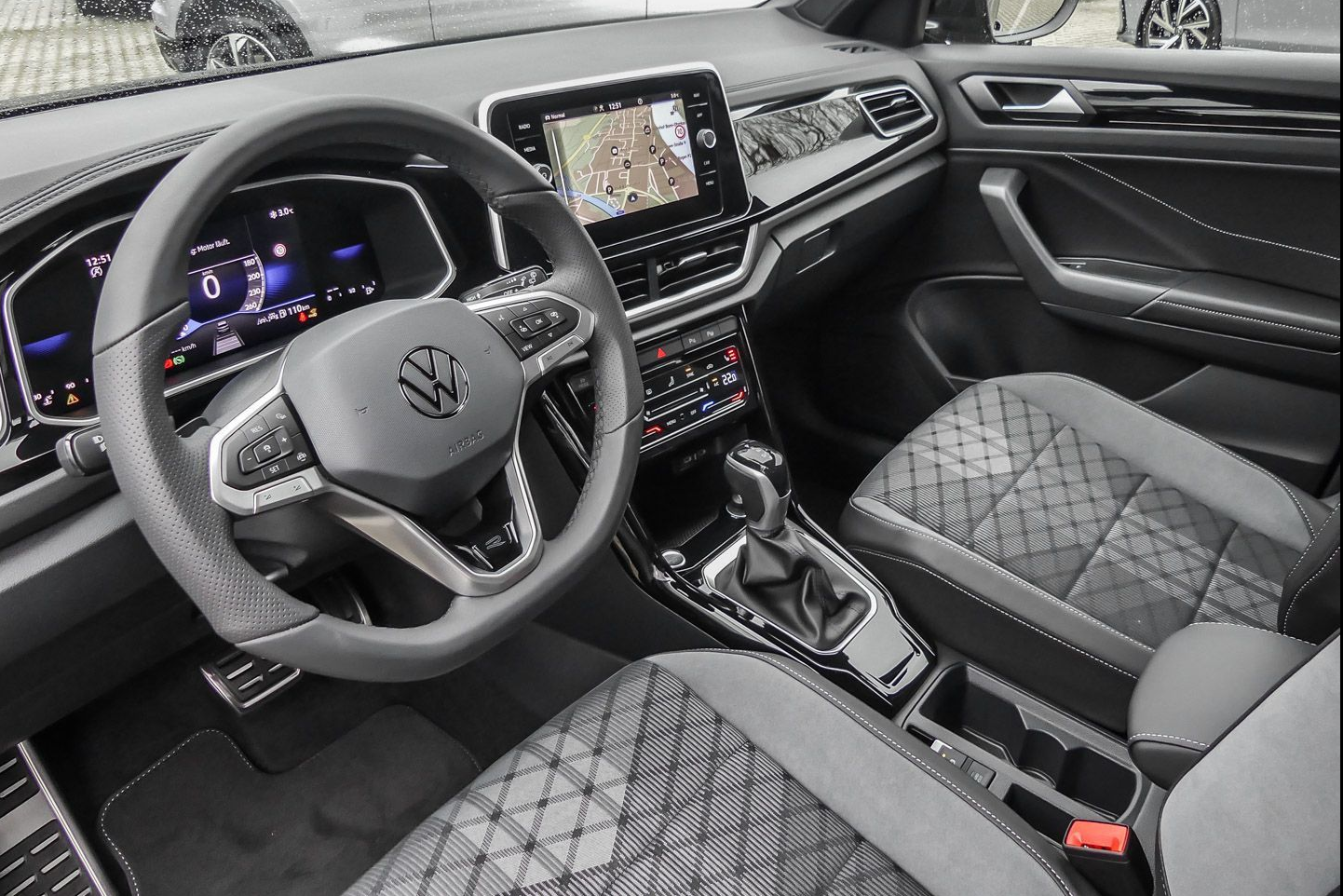 VW T-Roc R-Line 1.5 TSI DSG
